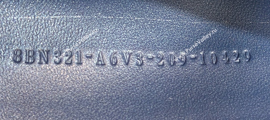 Fendi Peekaboo ISeeU Medium Bag in Blue Interlaced Leather 80138L 2024 Top (CL-24031517)