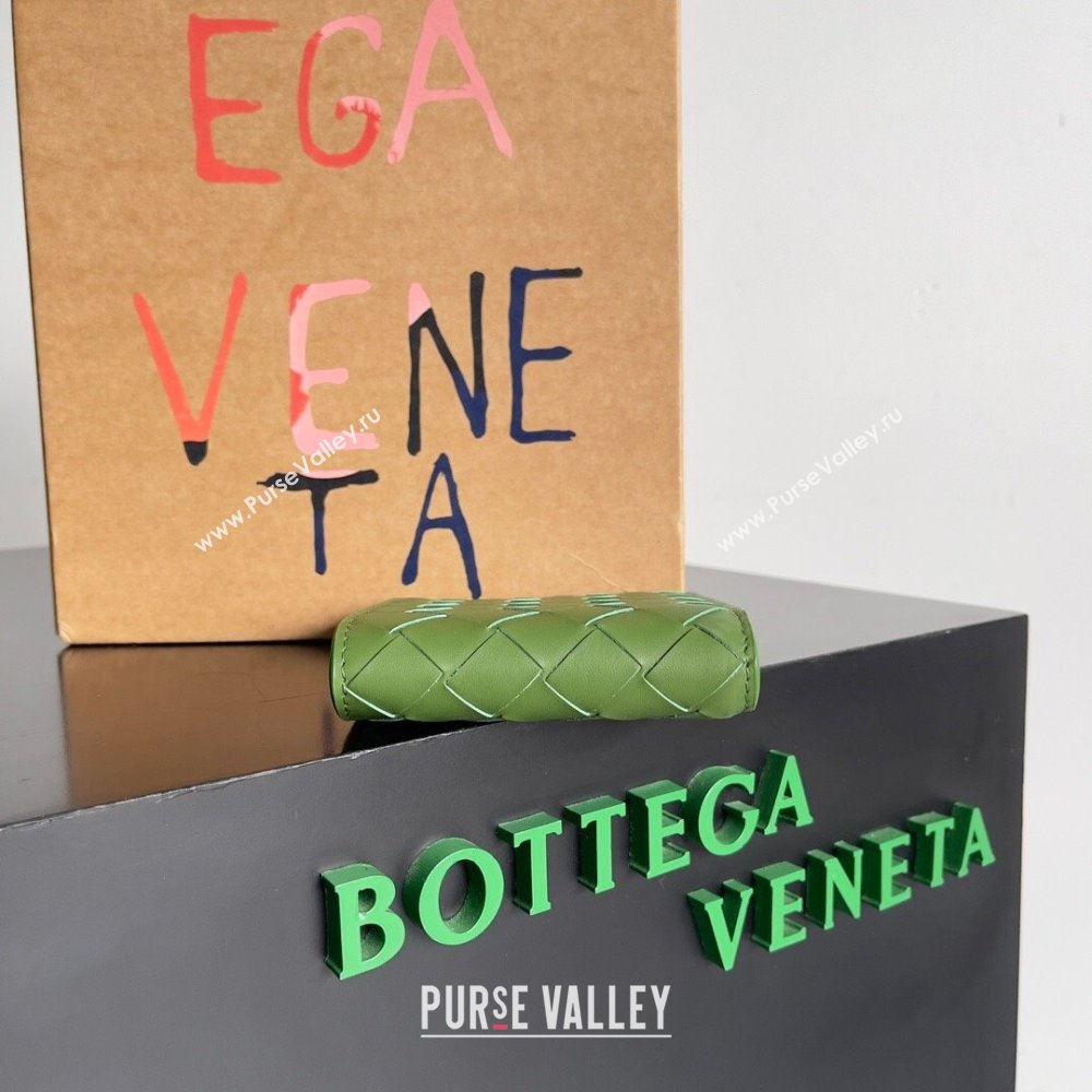 Bottega Veneta Intrecciato Leather Bi-Fold Wallet 63334 Green 02 2024 (MS-24012330)