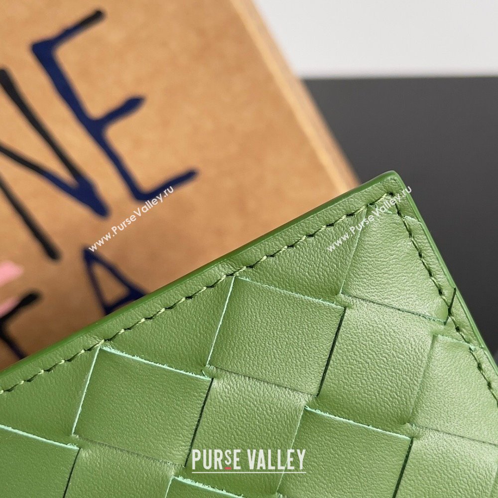 Bottega Veneta Intrecciato Leather Bi-Fold Wallet 63334 Green 02 2024 (MS-24012330)