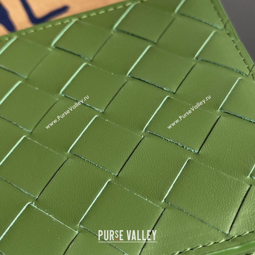 Bottega Veneta Intrecciato Leather Bi-Fold Wallet 63334 Green 02 2024 (MS-24012330)