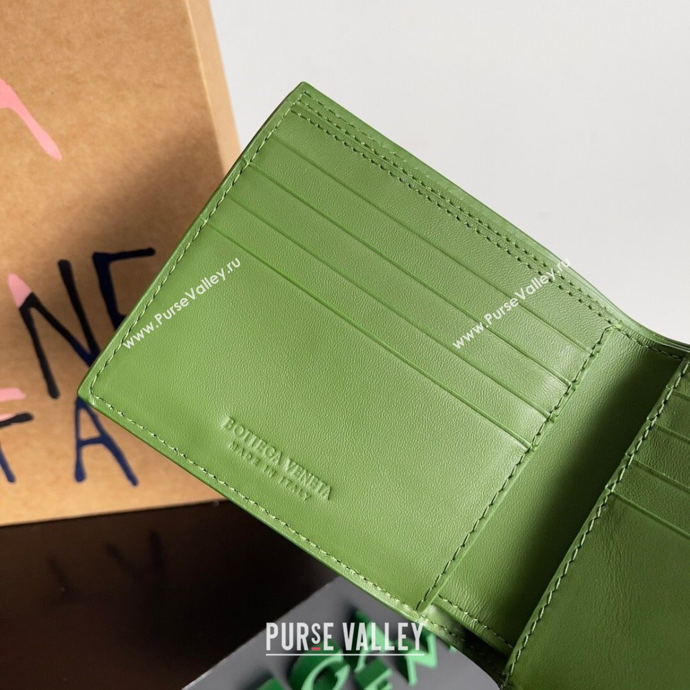 Bottega Veneta Intrecciato Leather Bi-Fold Wallet 63334 Green 02 2024 (MS-24012330)