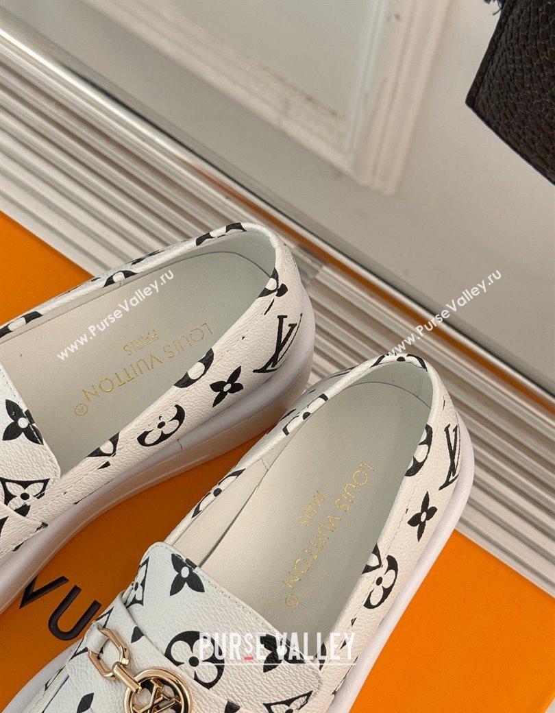 Louis Vuitton Platform Loafers in Monogram Canvas LV Chain White 2024 1224 (MD-241224078)