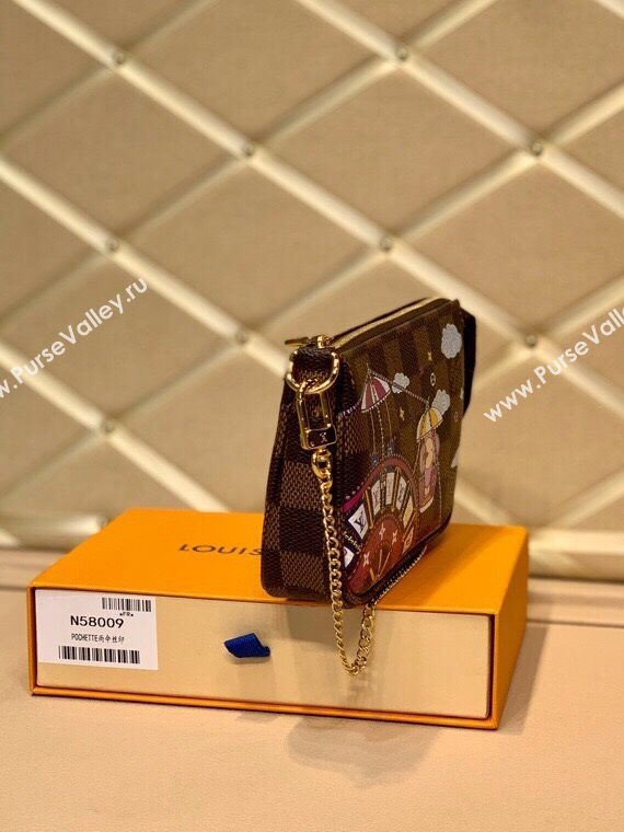 Louis Vuitton Christmas Mini Pochette Accessoires Clutch with Chain Bag M58009 01 2020 (KI-20112432)