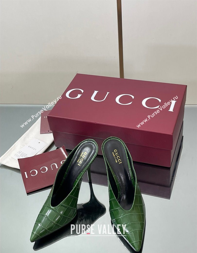 Gucci V Heel Mules 10.5cm in Stone Embossed Leather Green 2025 GG082801 (MD-250828032)