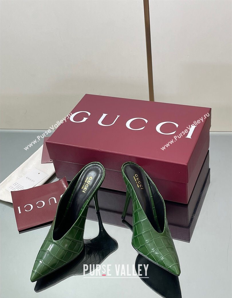 Gucci V Heel Mules 10.5cm in Stone Embossed Leather Green 2025 GG082801 (MD-250828032)
