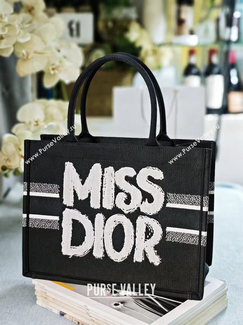 Dior Medium Book Tote bag in Black and White Miss Dior Graffiti Embroidery 1286 2024 (DMZ-24082302)