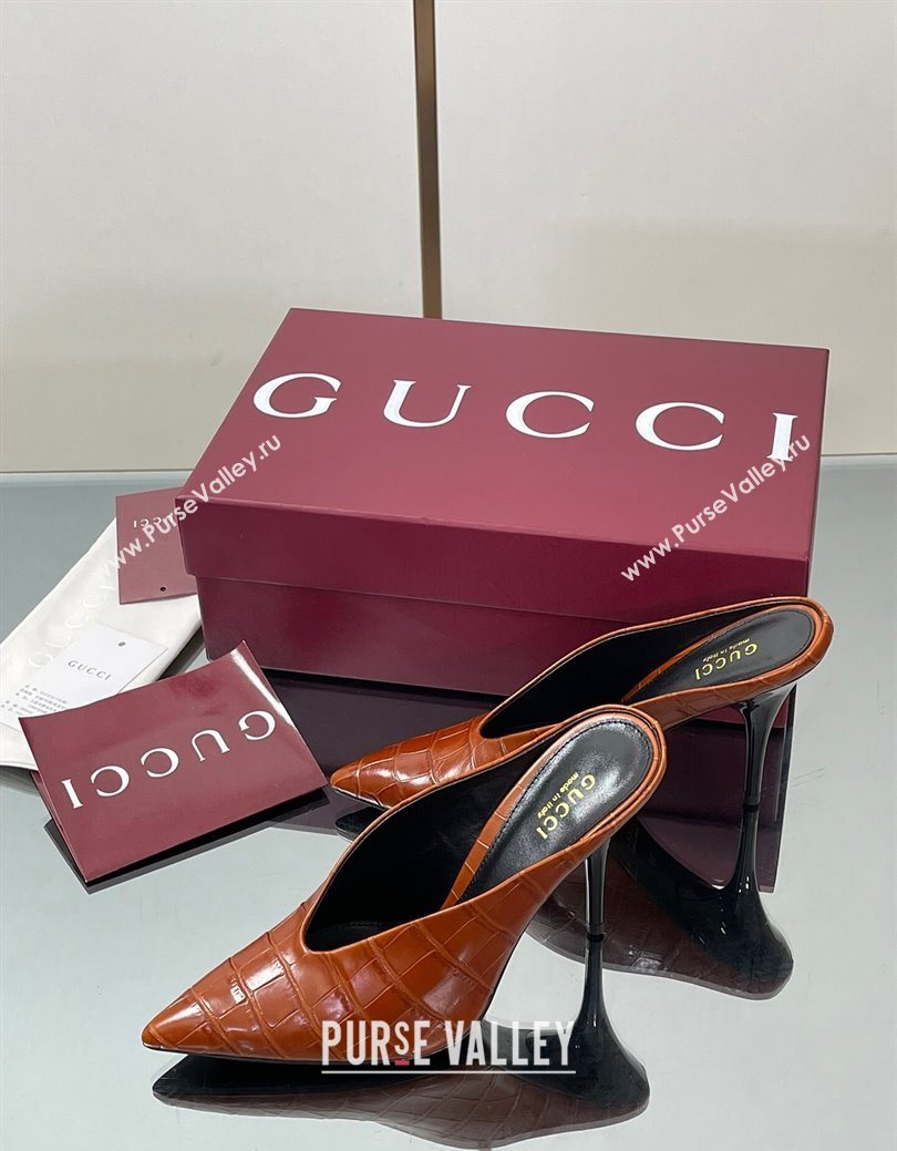 Gucci V Heel Mules 10.5cm in Stone Embossed Leather Brown 2025 GG082801 (MD-250828033)