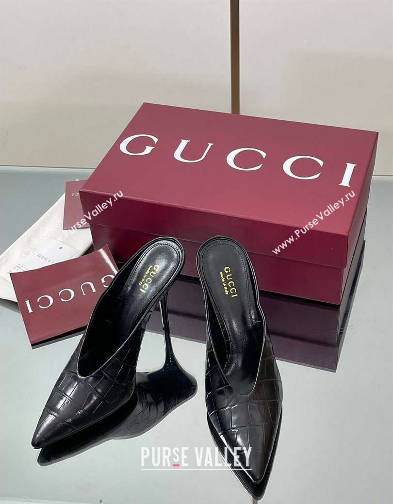 Gucci V Heel Mules 10.5cm in Stone Embossed Leather Black 2025 GG082801 (MD-250828030)