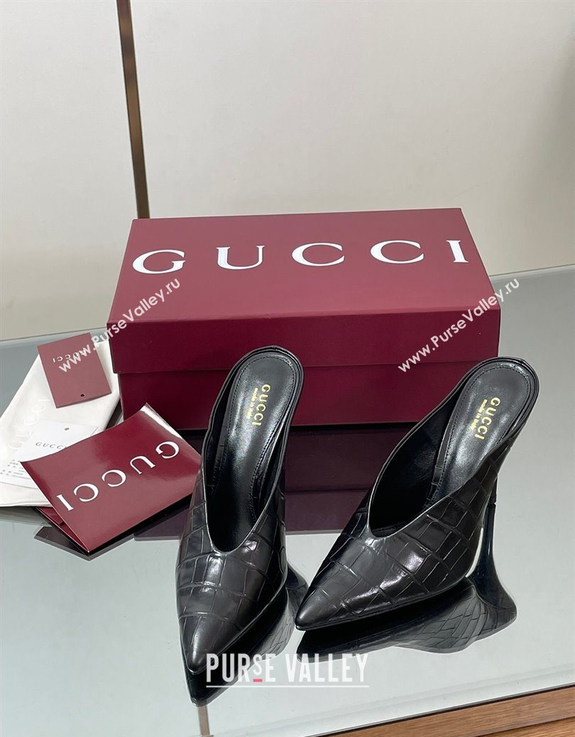 Gucci V Heel Mules 10.5cm in Stone Embossed Leather Black 2025 GG082801 (MD-250828030)