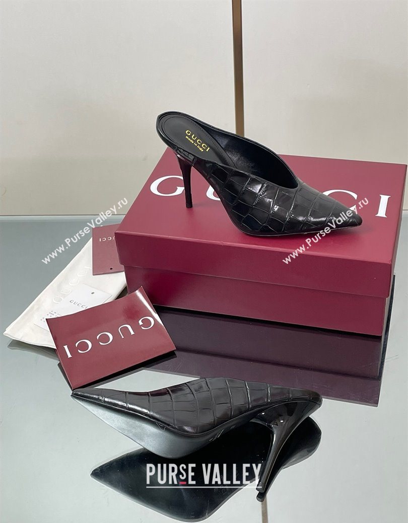 Gucci V Heel Mules 10.5cm in Stone Embossed Leather Black 2025 GG082801 (MD-250828030)