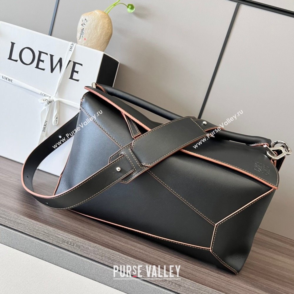 Loewe Large Puzzle Bag in Smooth Calfskin Black/Red 2024 (DL-24032107)