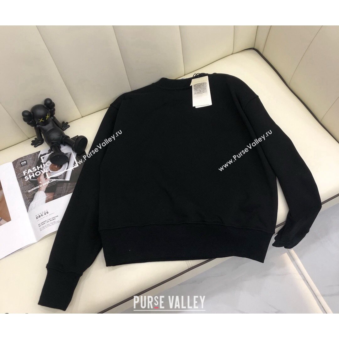 Gucci Embroidered Logo Sweatshirt White/Black 2021 (Q-21082633)