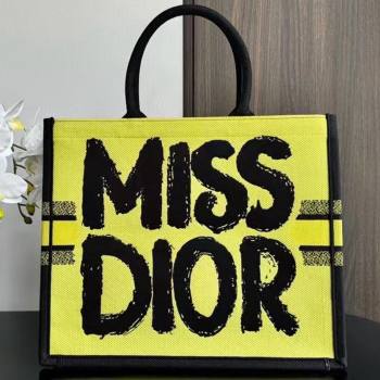 Dior Large Book Tote bag in Two-Tone Green and Blue Miss Dior Graffiti 1286 2024 (DMZ-24082319)