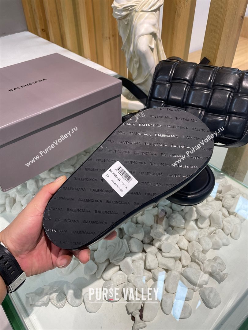 Balenciaga Padded Lambskin Slide Sandals Black 2021 (MD-21010860)