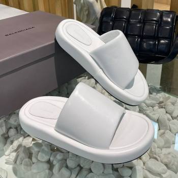 Balenciaga Padded Lambskin Slide Sandals White 2021 (MD-21010861)