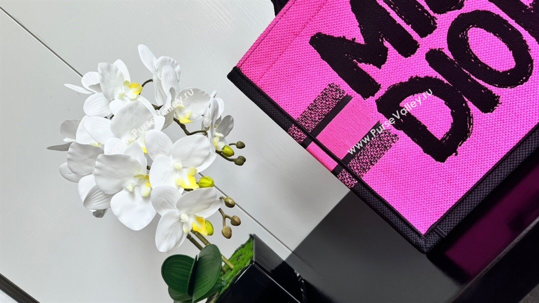 Dior Medium Book Tote bag in Two-Tone Fuchsia and Purple Miss Dior Graffiti Embroidery 1286 2024 (DMZ-24082322)