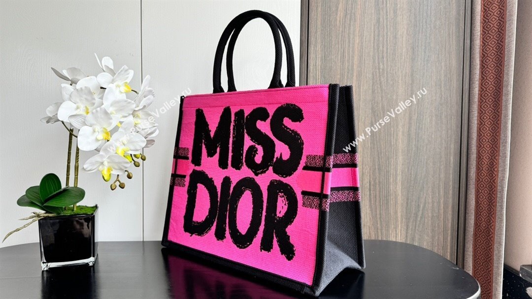 Dior Large Book Tote bag in Two-Tone Fuchsia and Purple Miss Dior Graffiti Embroidery 1286 2024 (DMZ-24082323)