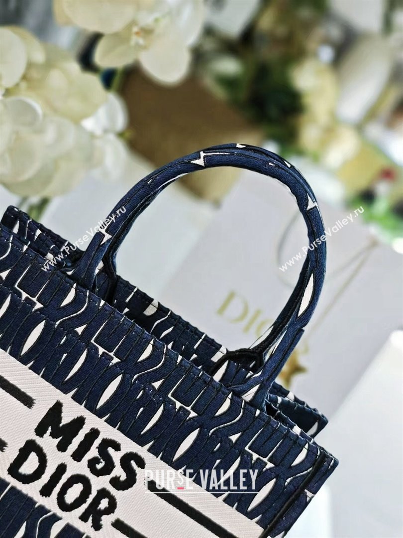 Dior Small Book Tote bag in Blue and White Miss Dior Allover Embroidery 1286 2024 (DMZ-24082308)