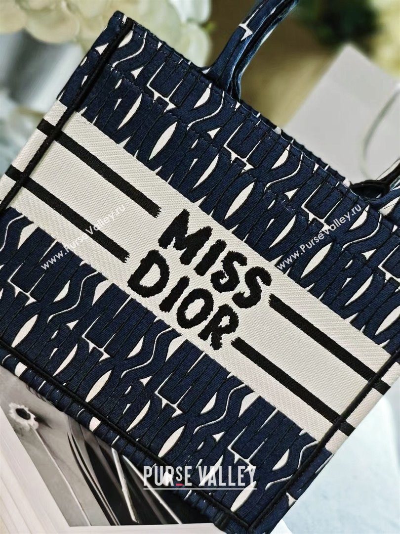 Dior Small Book Tote bag in Blue and White Miss Dior Allover Embroidery 1286 2024 (DMZ-24082308)