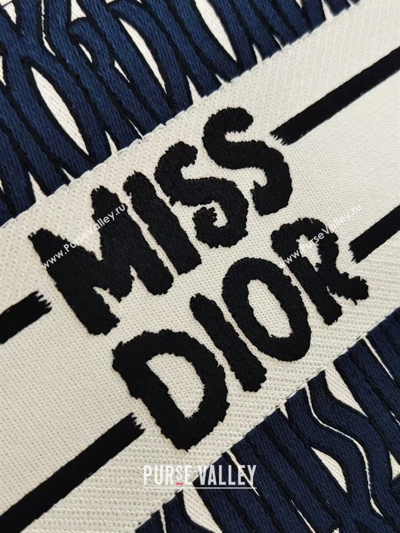 Dior Medium Book Tote bag in Blue and White Miss Dior Allover Embroidery 1286 2024 (DMZ-24082309)