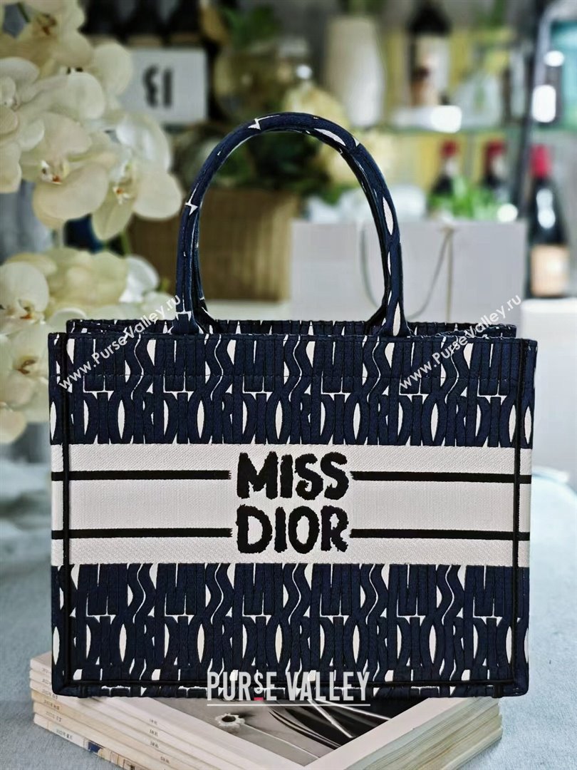 Dior Medium Book Tote bag in Blue and White Miss Dior Allover Embroidery 1286 2024 (DMZ-24082309)