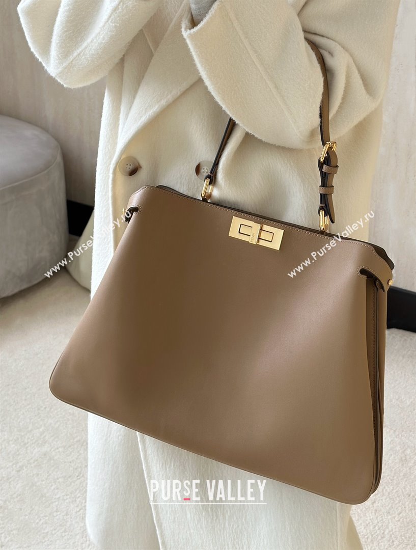 Fendi Peekaboo Soft Large Bag in Calfskin Leather Bag 80172L Beige 2024 TOP (CL-241102002)