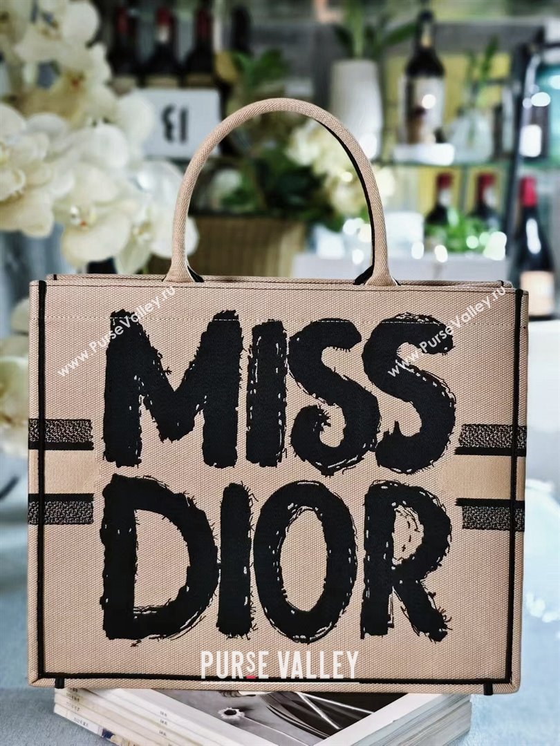 Dior Large Book Tote bag in Beige and Black Miss Dior Graffiti Embroidery 1286 2024 (DMZ-24082307)