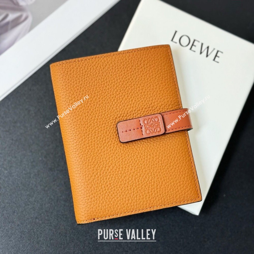 Loewe Bifold Wallet in Grained Calfskin Brown 2024 (HY-24032115)