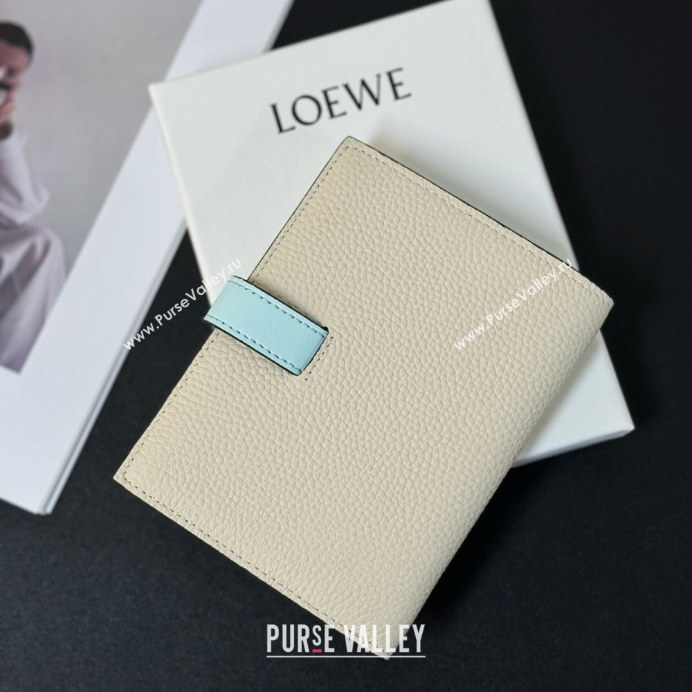 Loewe Bifold Wallet in Grained Calfskin Beige 2024 (HY-24032116)