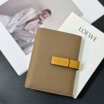 Loewe Bifold Wallet in Grained Calfskin Grey 2024 (HY-24032117)