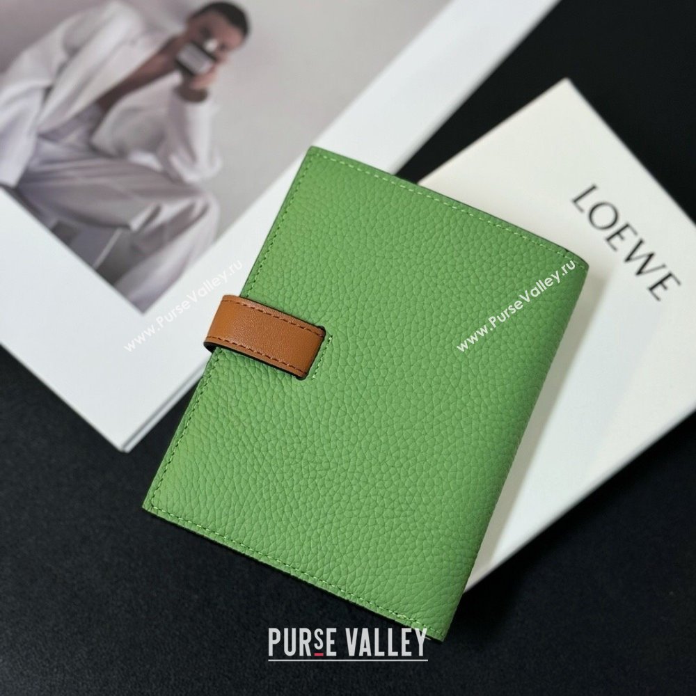 Loewe Bifold Wallet in Grained Calfskin Green 2024 (HY-24032119)