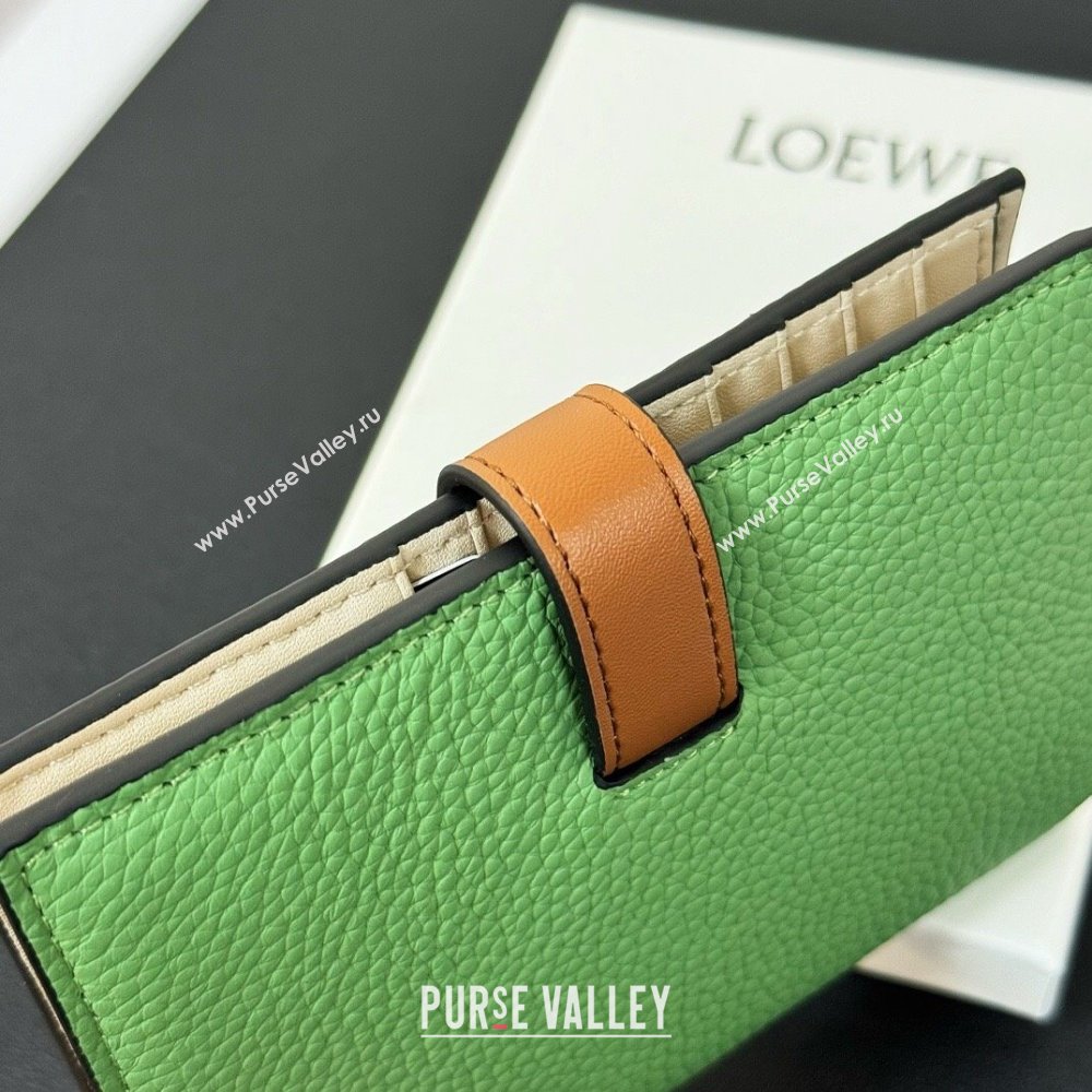 Loewe Bifold Wallet in Grained Calfskin Green 2024 (HY-24032119)