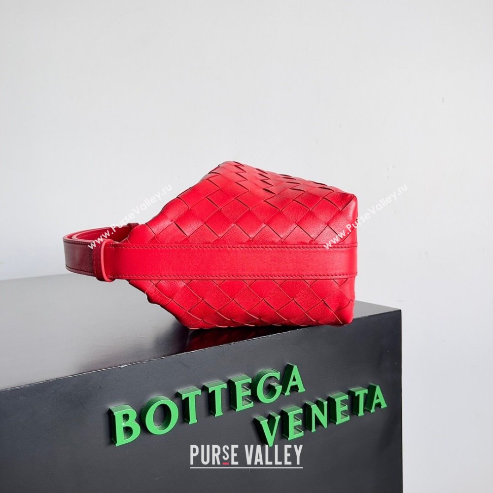 Bottega Veneta Mini Wallace Shoulder Bag in Intrecciato Soft Calfskin Leather 754443 Red 2024 (MS-240119113)