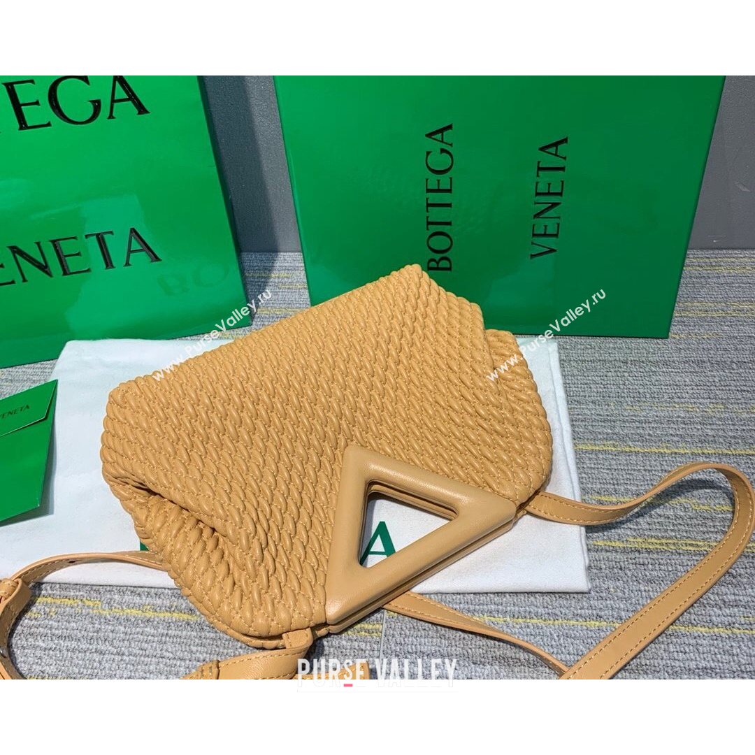 Bottega Veneta Small Point Top Handle Bag in Lozenge Quilted Leather Almond Beige 2021 (MS-21080603)