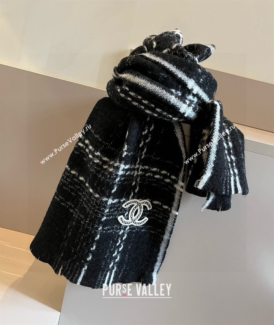 Chanel LongScarf CH121110 Black 2024 (O-24121110)