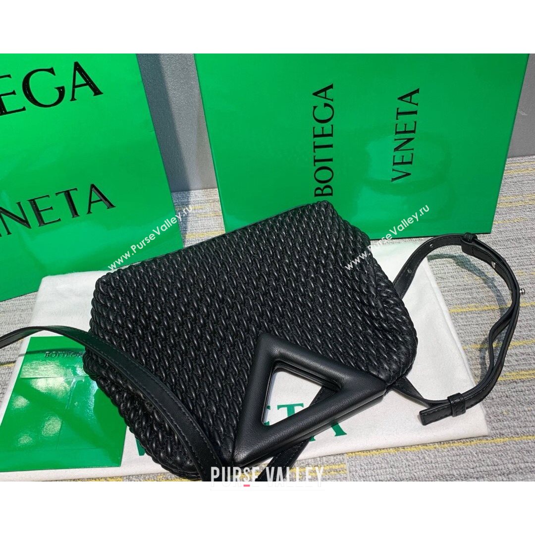 Bottega Veneta Small Point Top Handle Bag in Lozenge Quilted Leather Black 2021 (MS-21080605)