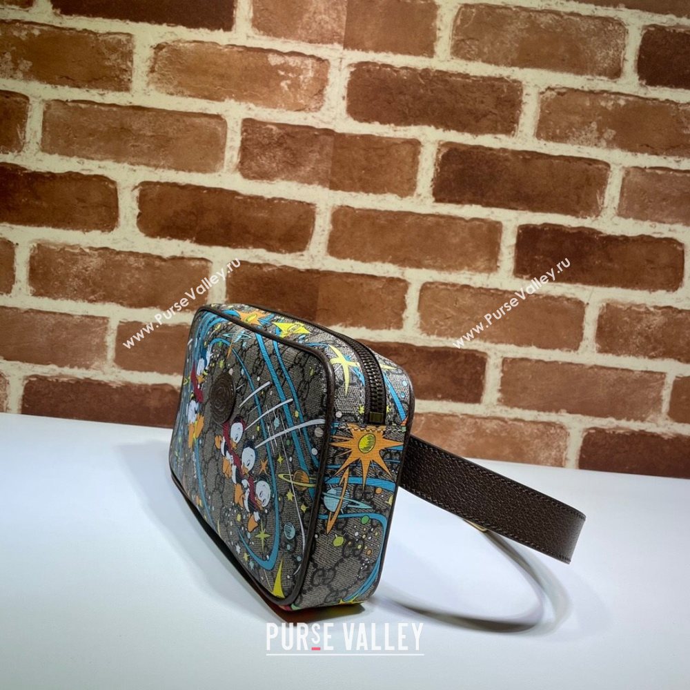 Gucci x Disney Donald Duck GG Canvas Belt Bag 602695 Beige/Blue 2020 (DLH-20112523)