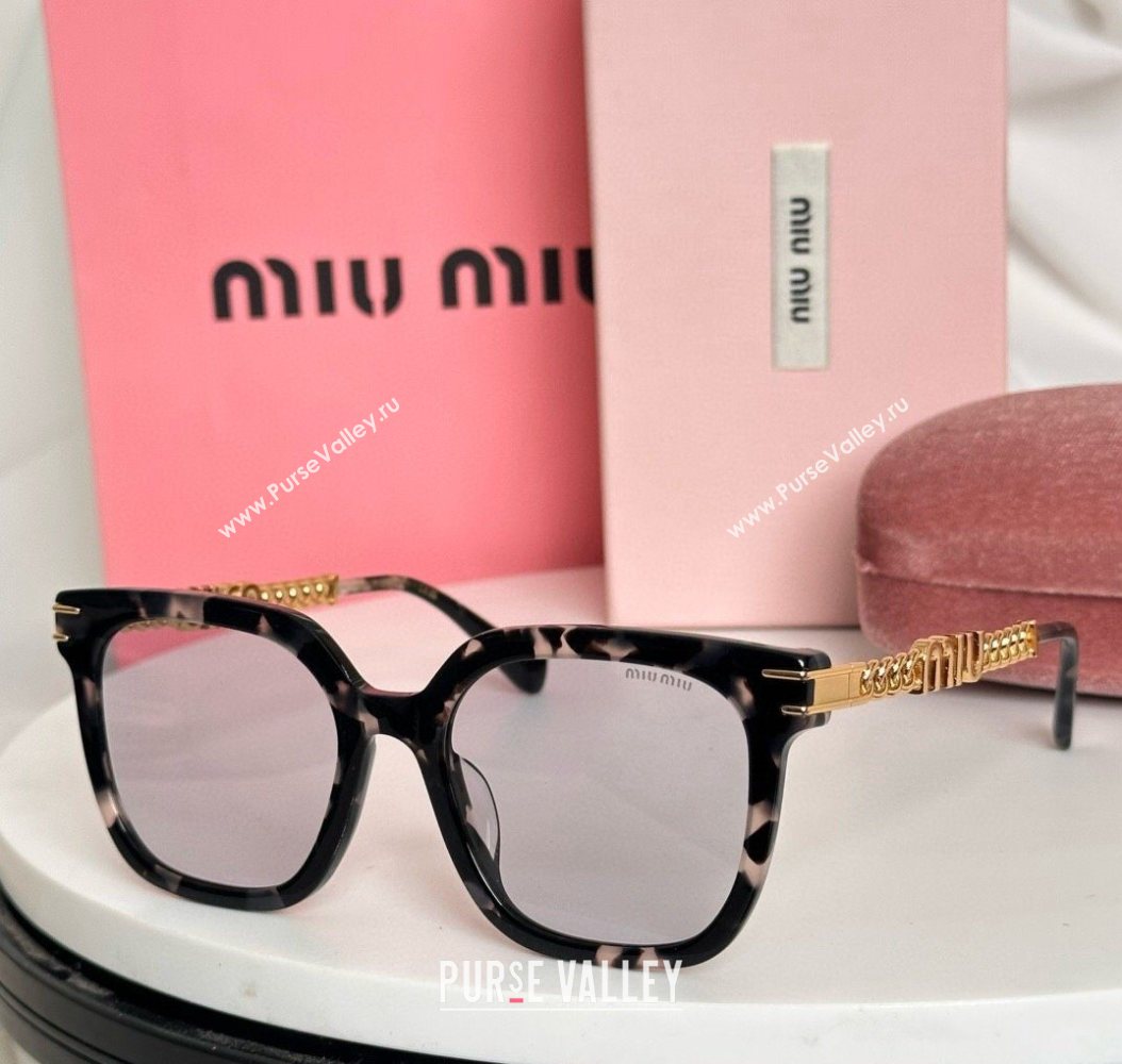 Miu Miu Sunglasses with Chain 7 2025 SMU13WS (SHI-250909032)