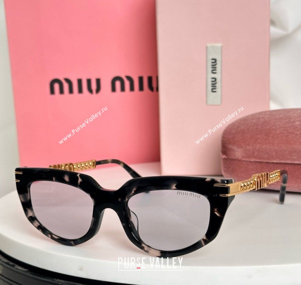 Miu Miu Sunglasses with Chain 1 2025 SMU12WS (SHI-250909033)