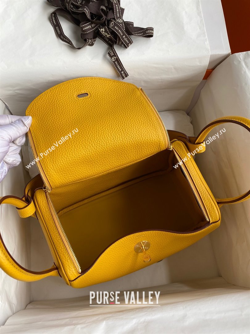 Hermes Lindy 26/30 Bag in Original Taurillon Clemence Leather Amber Yellow/Gold 2024(Full Handmade) (XYA-24051508)
