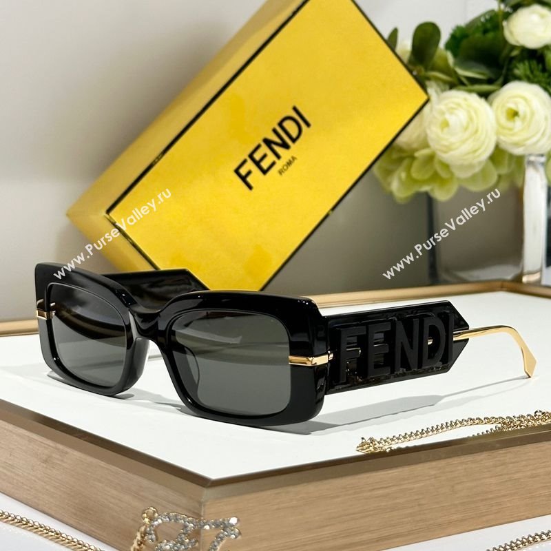 Fendi Sunglasses 1 2025 FE40133I (SHI-250909040)