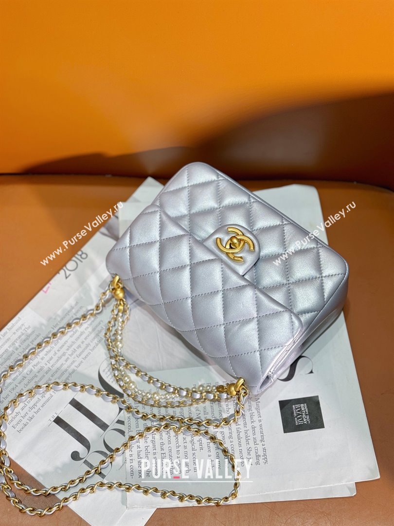 Chanel Shiny Lambskin Small Flap Bag with Chain and Pearls AS4384 Black 2024 (YEZI-24032208)