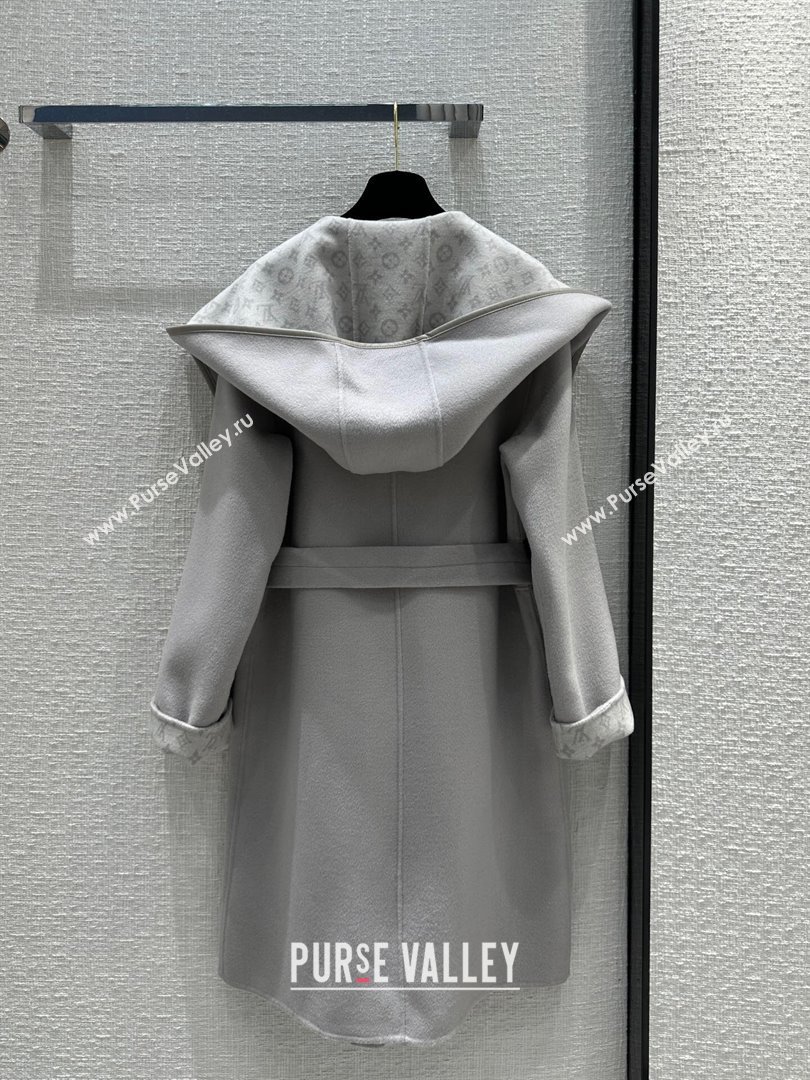 Louis Vuitton FLIGHT MODE Reversible Signature Hooded Wrap Coat 1AC02P Grey 2023 (Q-23120608)