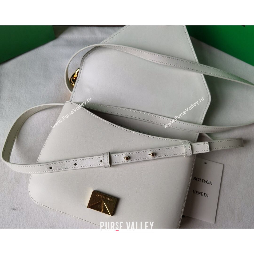 Bottega Veneta Mount Smooth Calfskin Small Chain Envelope Bag White 2021 (WT-21080624)