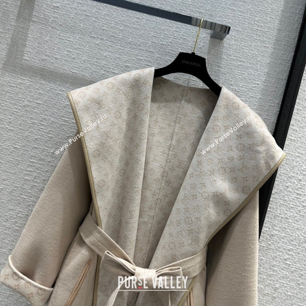 Louis Vuitton FLIGHT MODE Reversible Signature Hooded Wrap Coat 1AC02P Beige 2023 (Q-23120609)