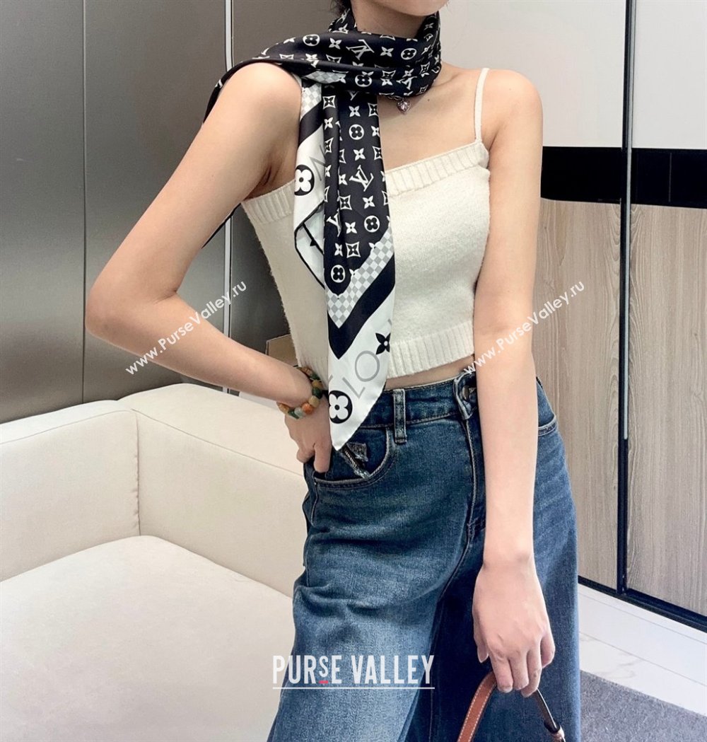 Louis Vuitton Silk Sqaure Scarf 90x90cm LV030438 Black 2025 (A-25030438)
