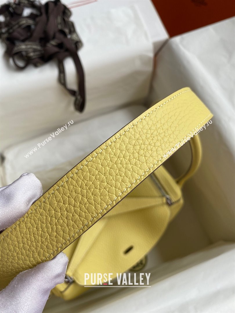 Hermes Lindy 26/30 Bag in Original Taurillon Clemence Leather Chick Yellow/Silver 2024(Full Handmade) (XYA-24051518)
