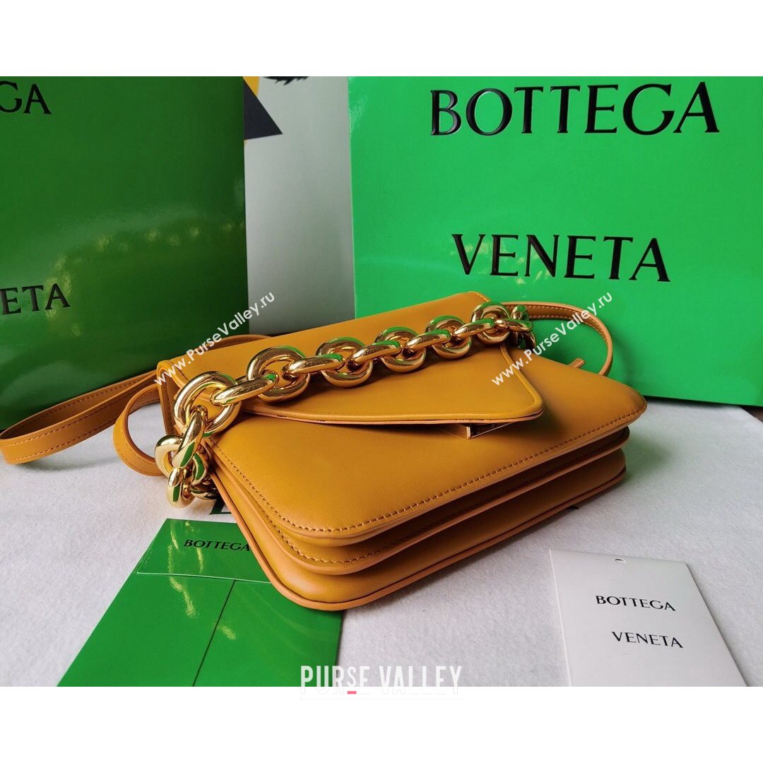 Bottega Veneta Mount Smooth Calfskin Small Chain Envelope Bag Cob Yellow 2021 (WT-21080625)