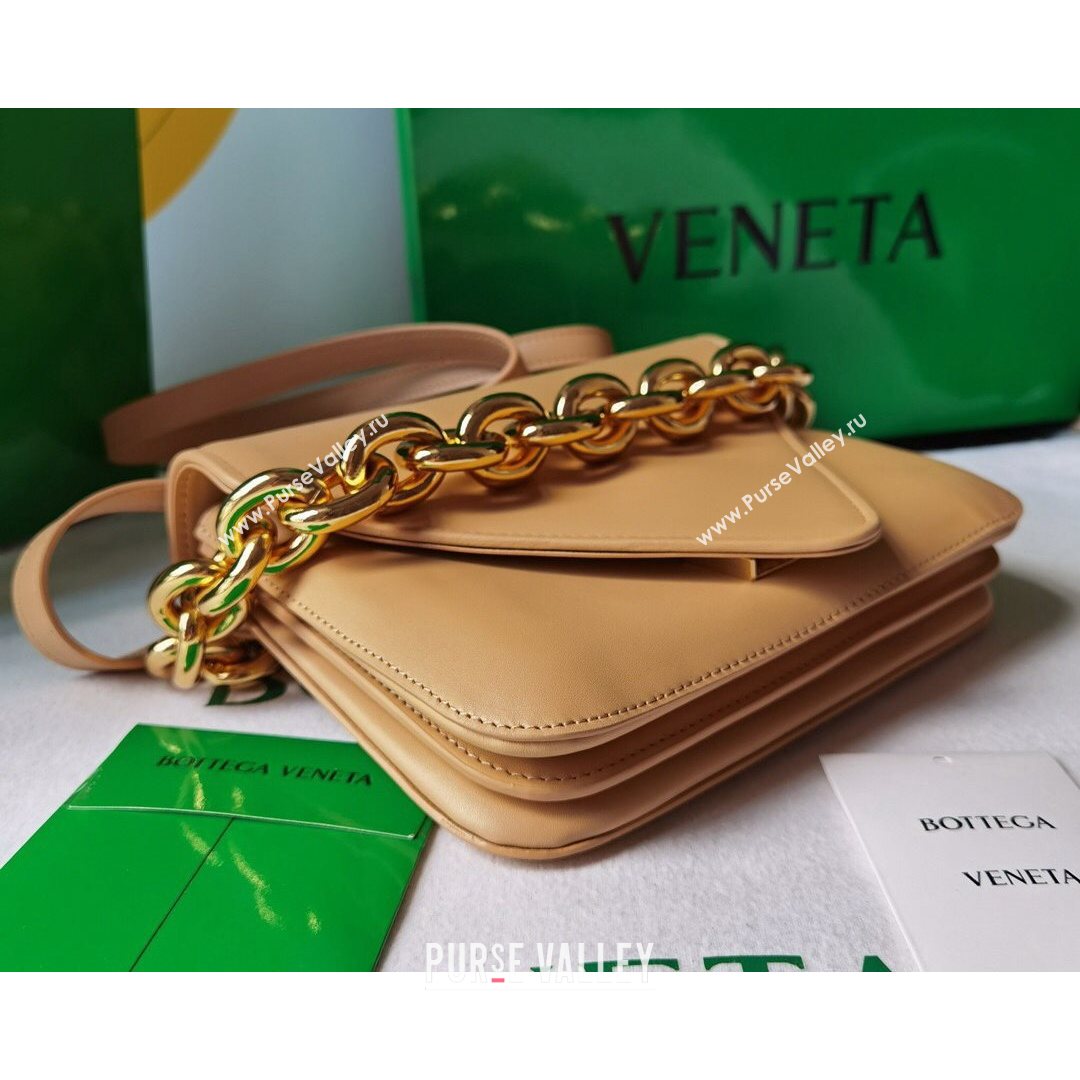 Bottega Veneta Mount Smooth Calfskin Small Chain Envelope Bag Almond Beige 2021 (WT-21080627)