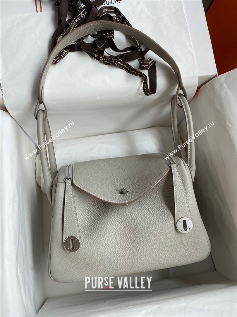 Hermes Lindy 26/30 Bag in Original Taurillon Clemence Leather Pearl Grey/Silver 2024(Full Handmade) (XYA-24051525)